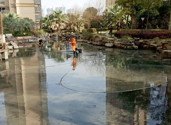 尧都景观池淤泥清理